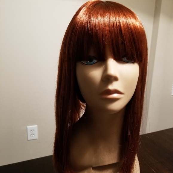 Wig - Picture 3 of 6